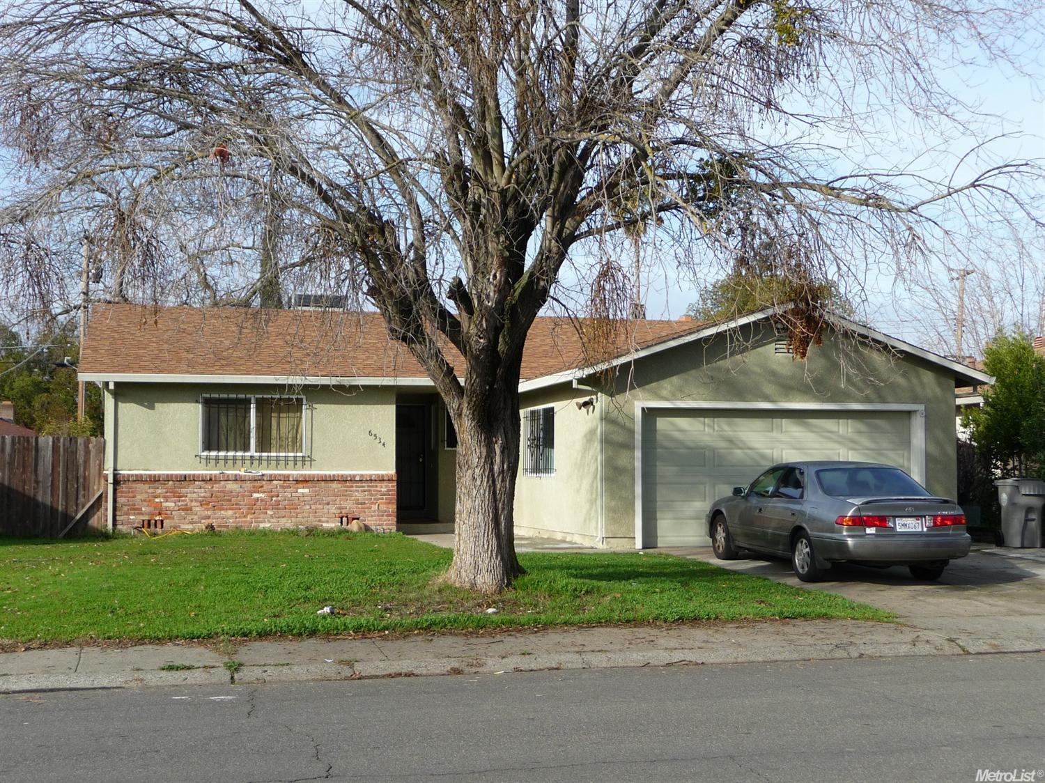 6534 23rd St, Sacramento, CA 95822 photo 1