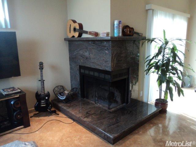 9079 Soledad St, Gilroy, CA 95020 photo 6