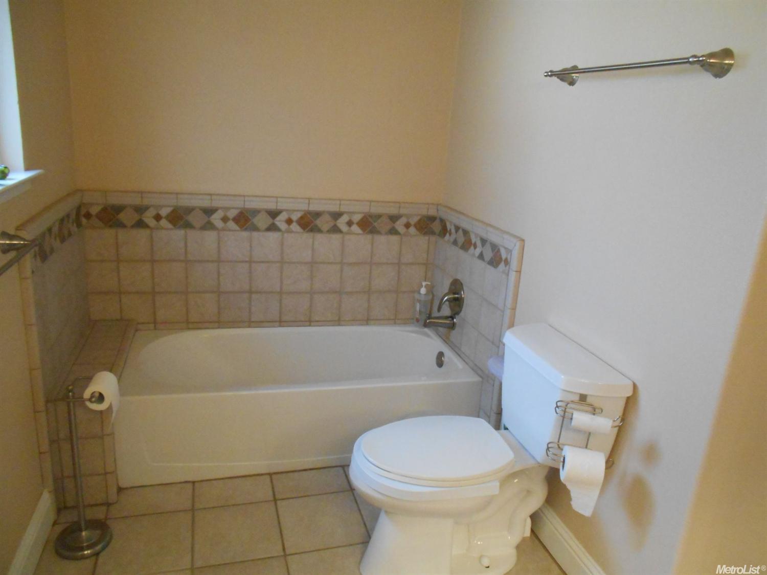 316 Diane Ct, Merced, CA 95348 photo 13