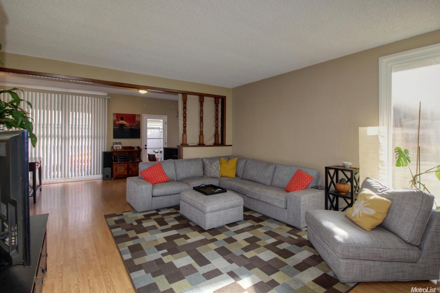 6025 Cherrelyn Way, Carmichael, CA 95608 photo 4