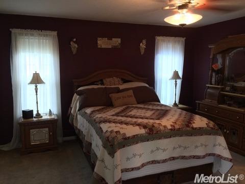 2490 Jensen Pl, Turlock, CA 95382 photo 10
