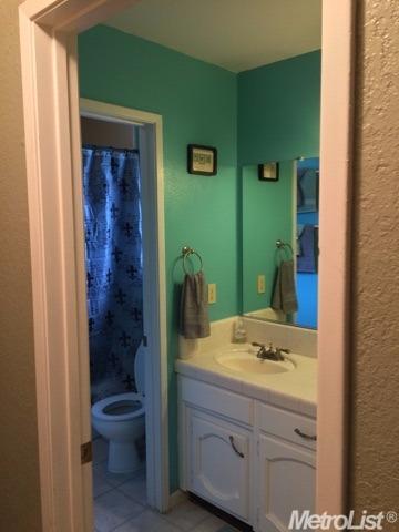 2490 Jensen Pl, Turlock, CA 95382 photo 14