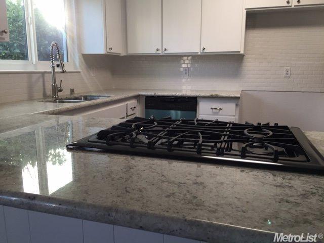 1007 Hoover, Winters, CA 95694 photo 3