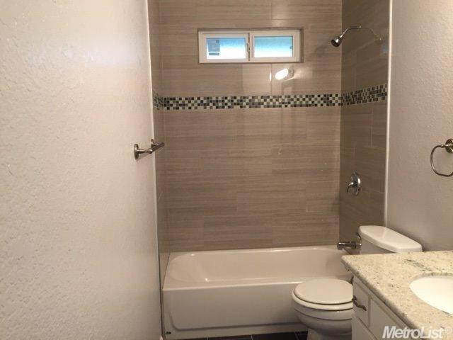 1007 Hoover, Winters, CA 95694 photo 7