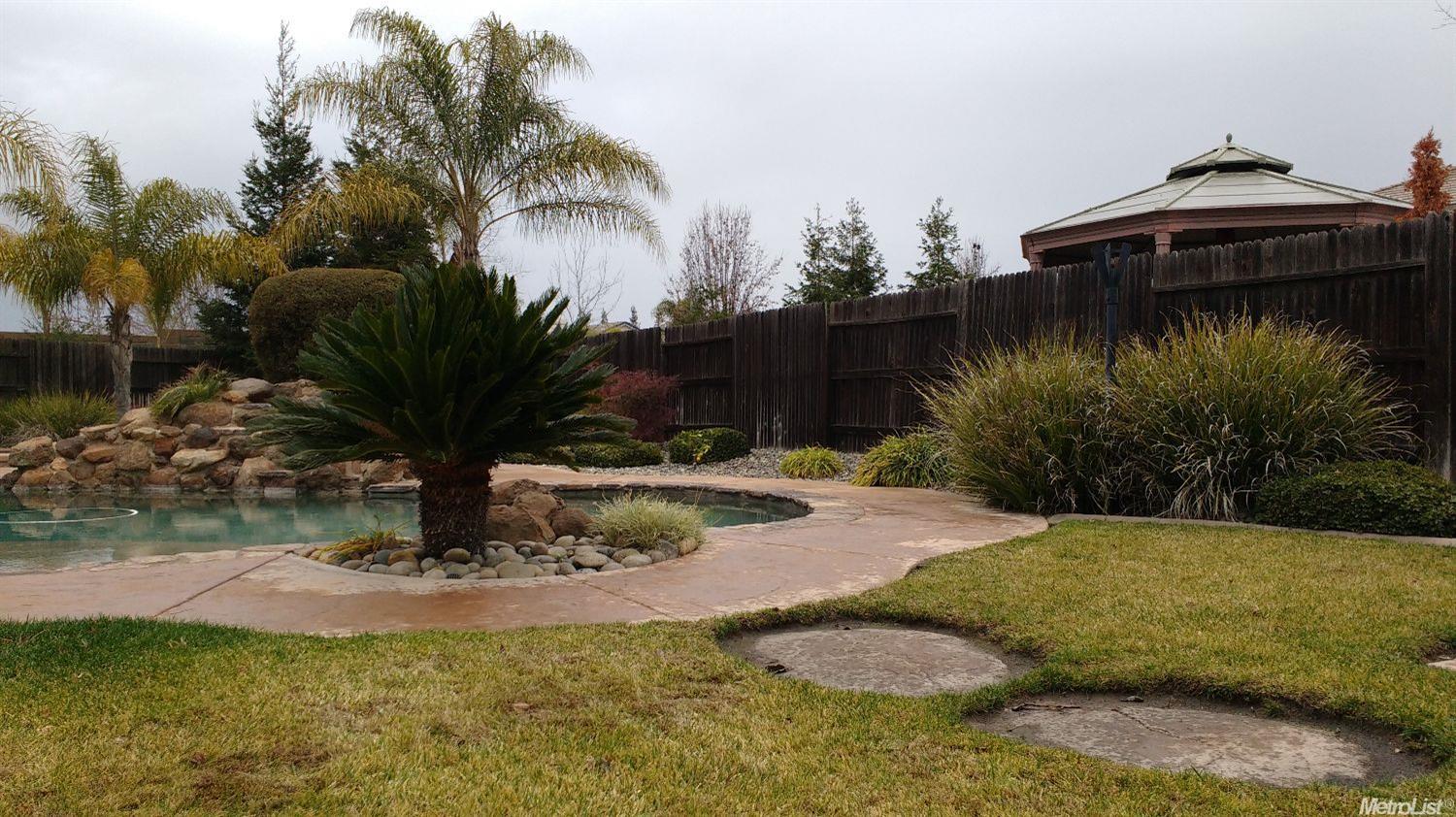 615 Baker Ct, Galt, CA 95632 photo 4