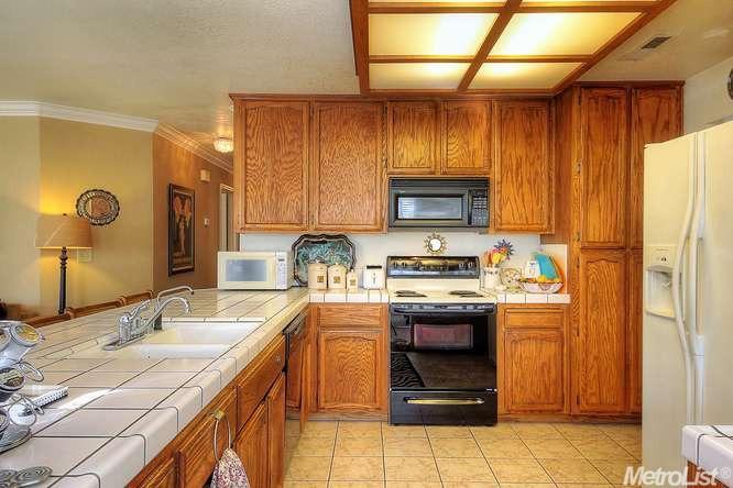 2130 Foothill Ranch Dr, Tracy, CA 95377 photo 4