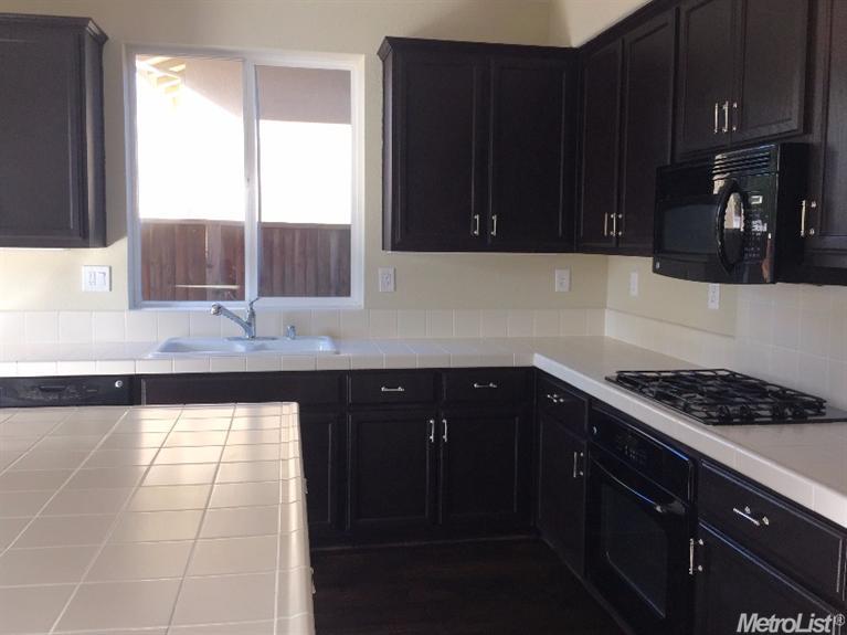 3105 Rochdale Dr, Modesto, CA 95355 photo 9