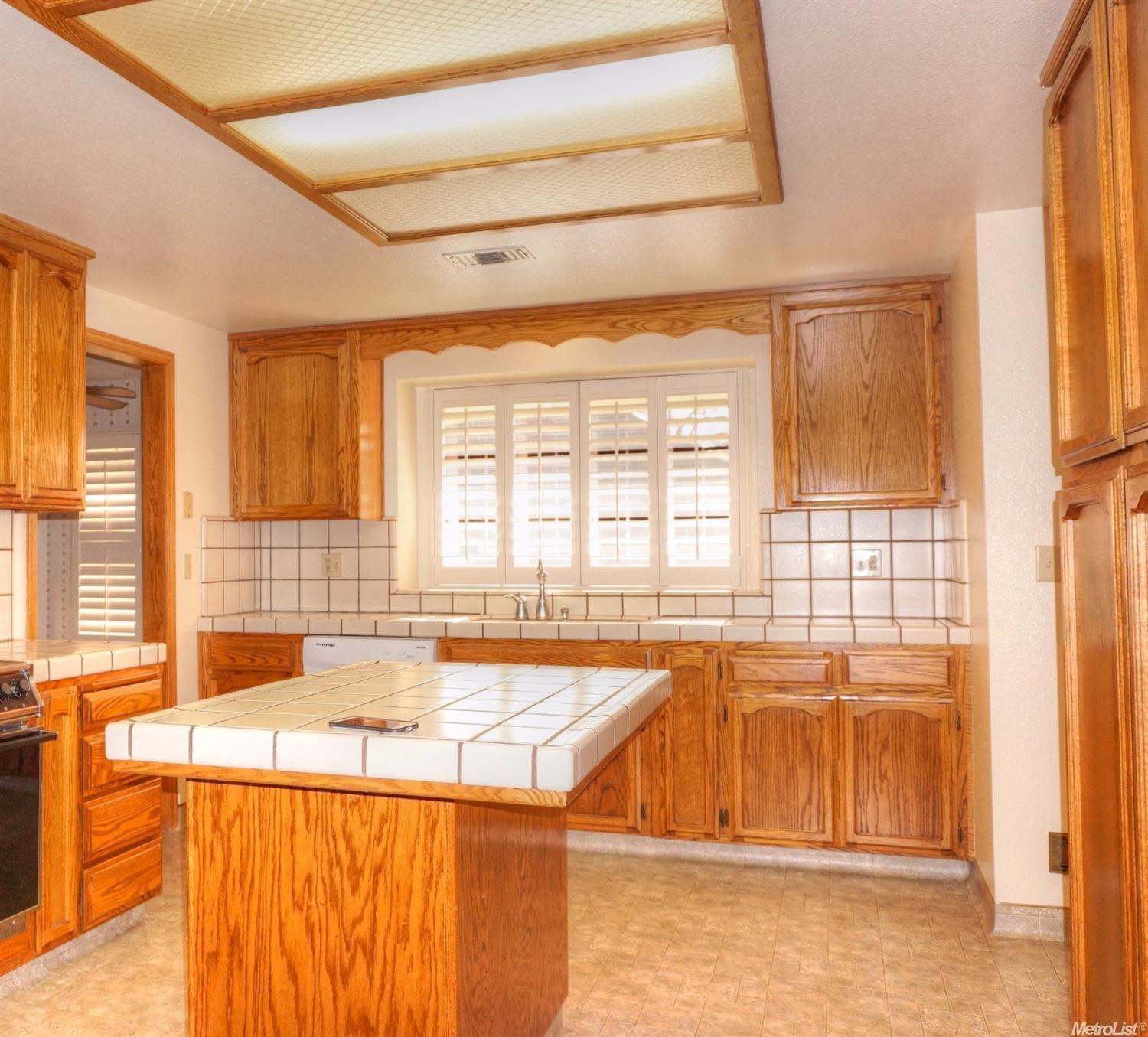 1229 Spring Creek Dr, Ripon, CA 95366 photo 8