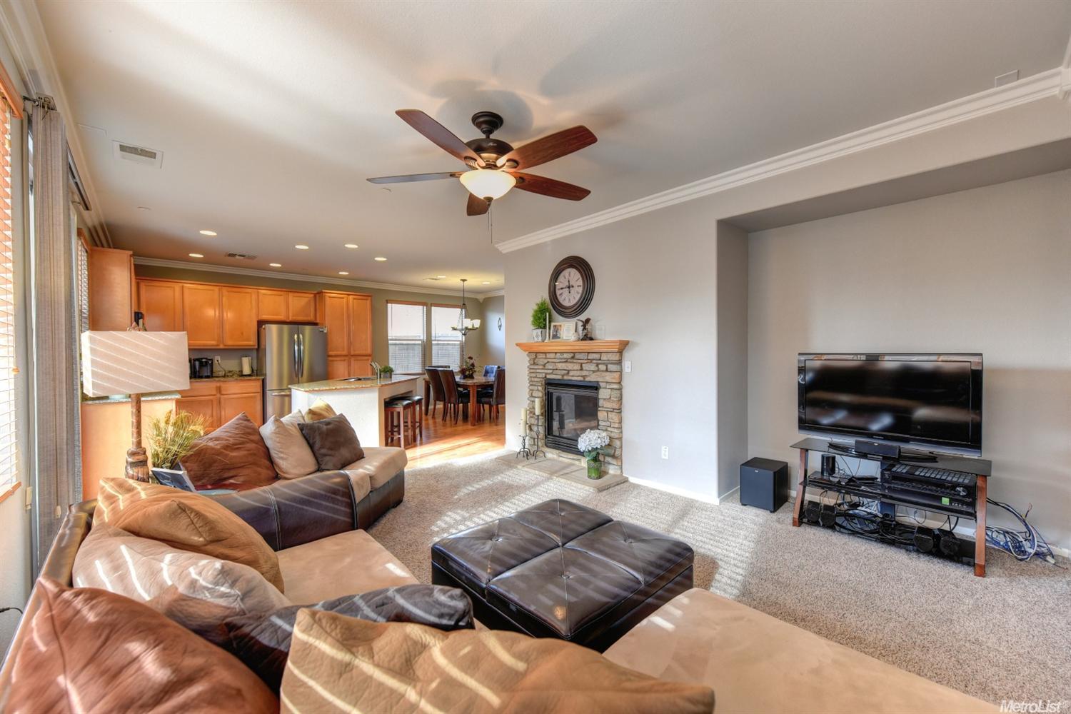 954 Courtyards Loop, Lincoln, CA 95648 photo 12