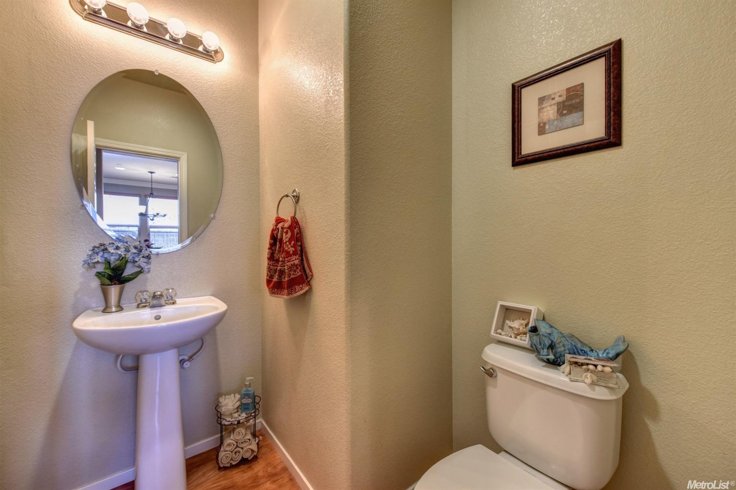 954 Courtyards Loop, Lincoln, CA 95648 photo 13
