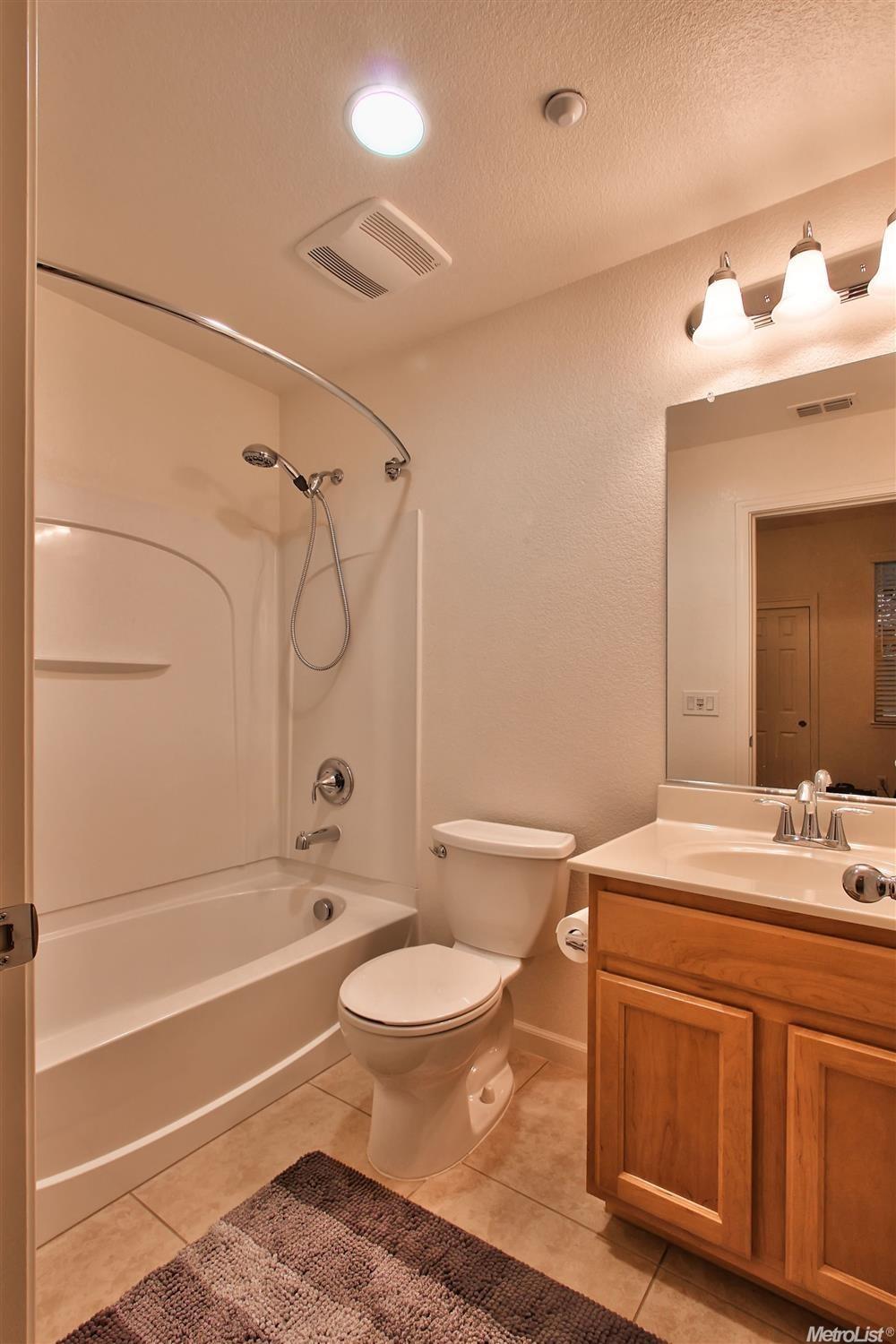 2106 Las Palomas Loop, Lincoln, CA 95648 photo 5