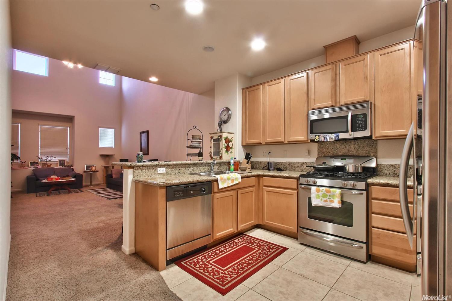2106 Las Palomas Loop, Lincoln, CA 95648 photo 7