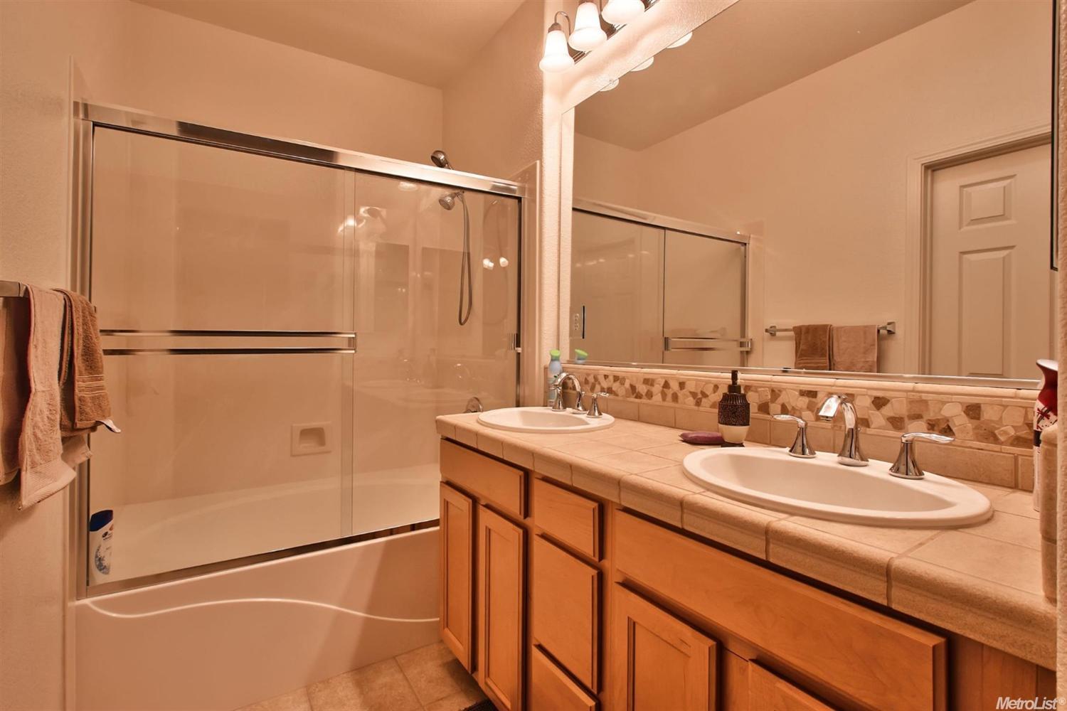 2106 Las Palomas Loop, Lincoln, CA 95648 photo 15