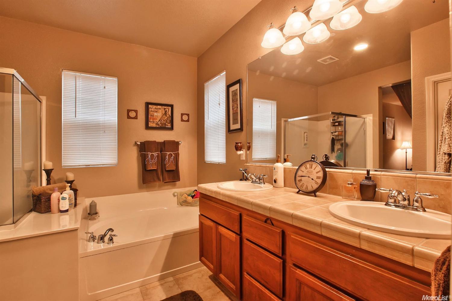 753 Courtyards Loop, Lincoln, CA 95648 photo 18