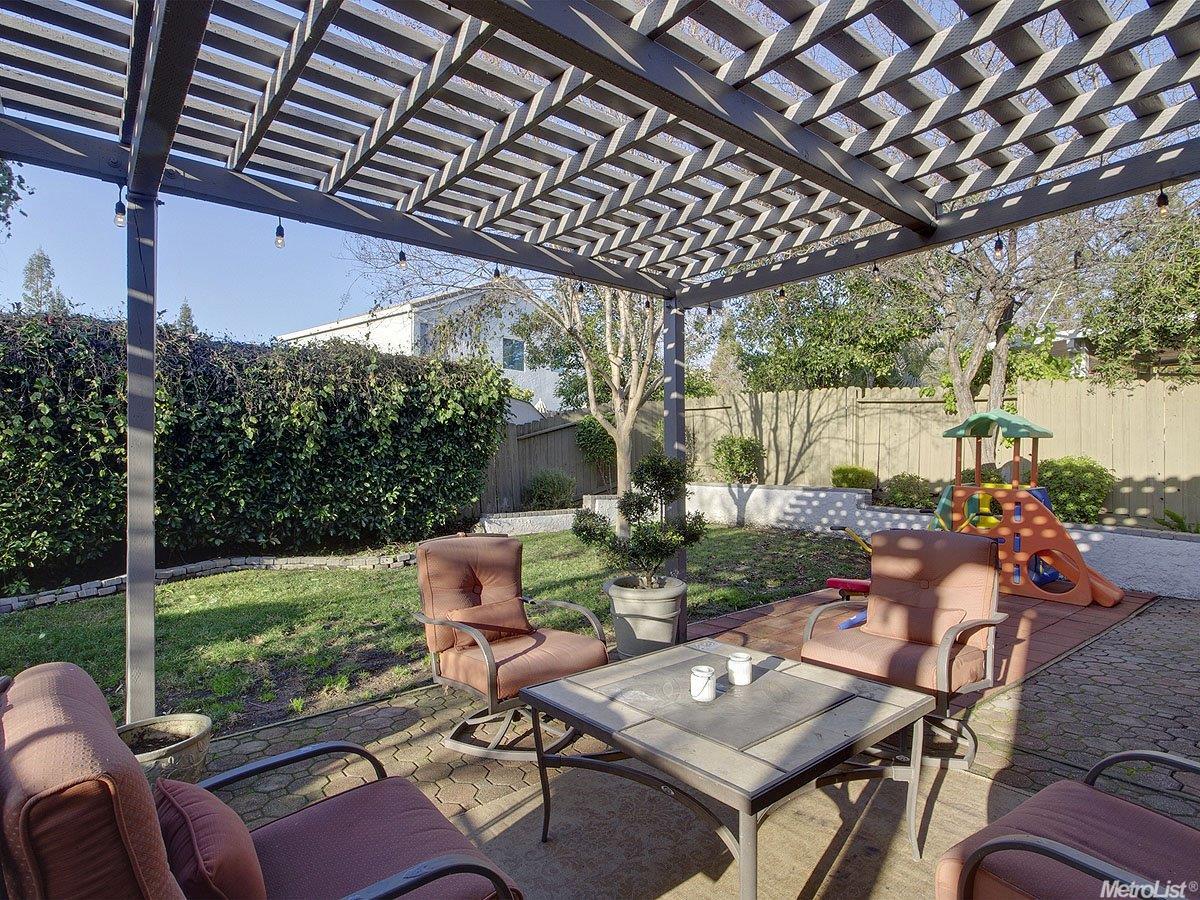 111 Austin Dr, Folsom, CA 95630 photo 11