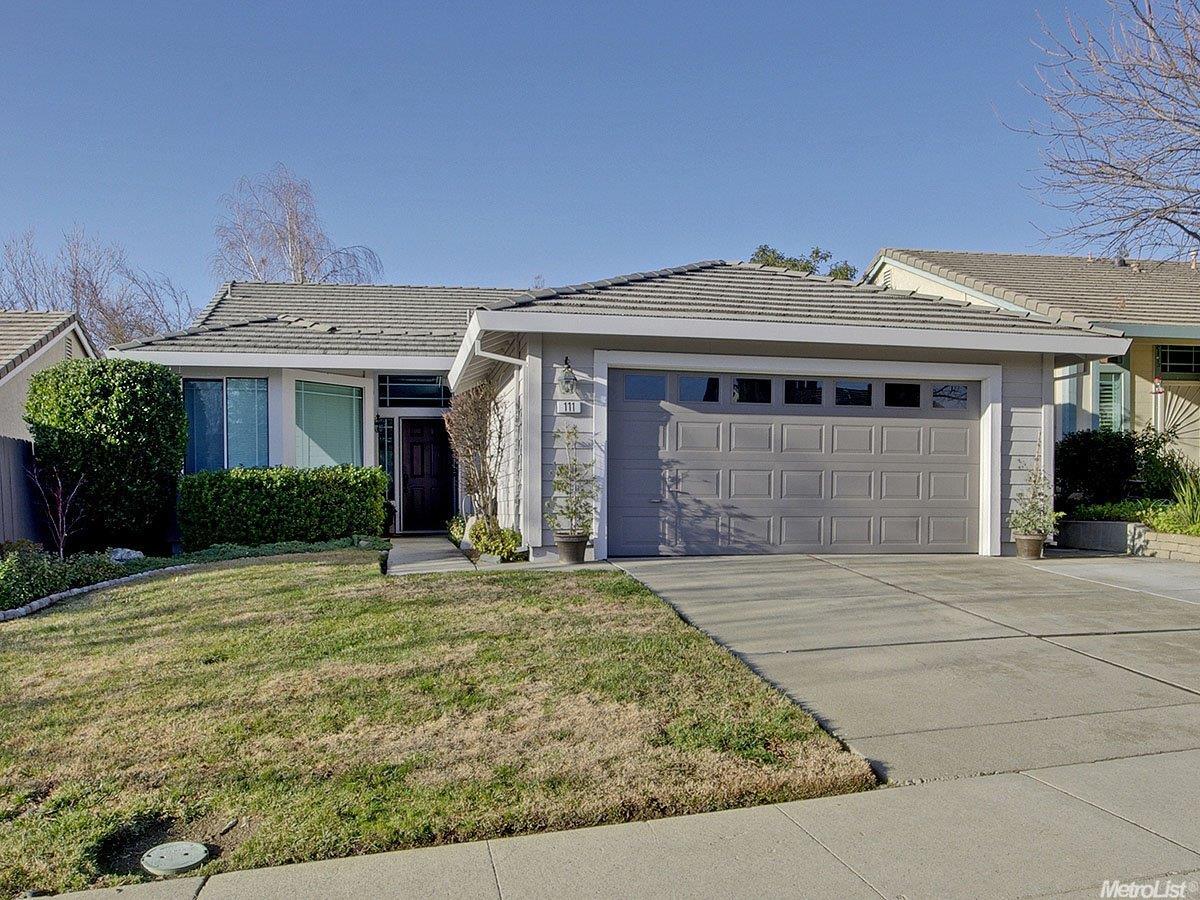 111 Austin Dr, Folsom, CA 95630 photo 1