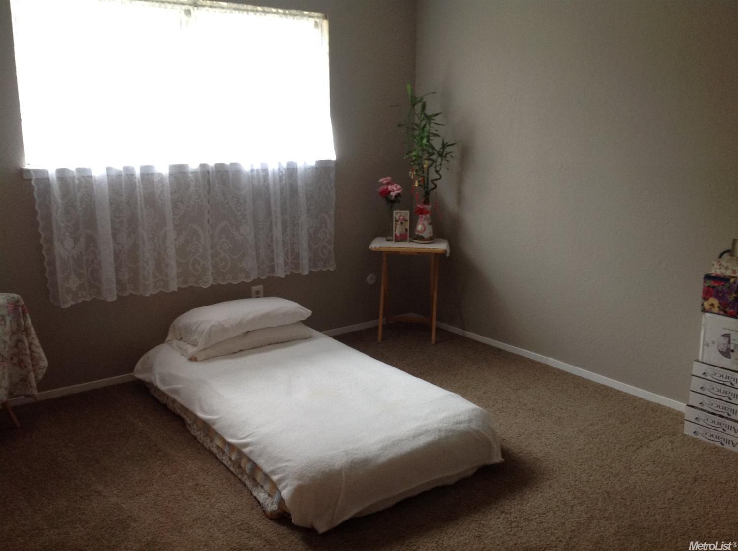 3228 E Orangeburg Ave, Modesto, CA 95355 photo 11