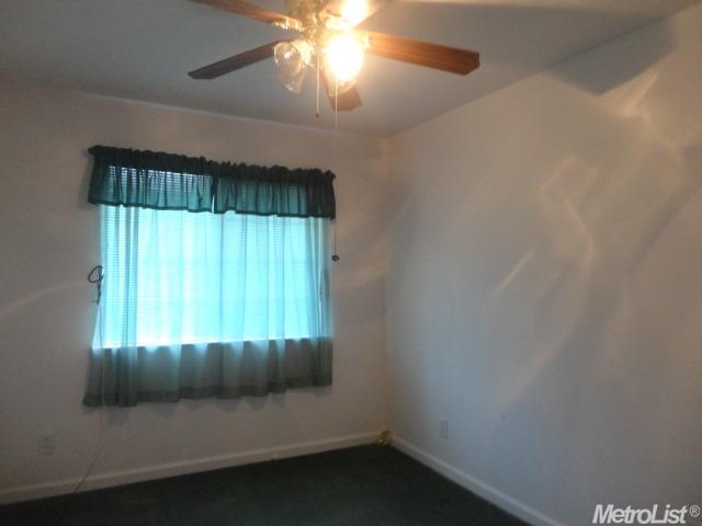 521 W 9th St, Merced, CA 95341 photo 12