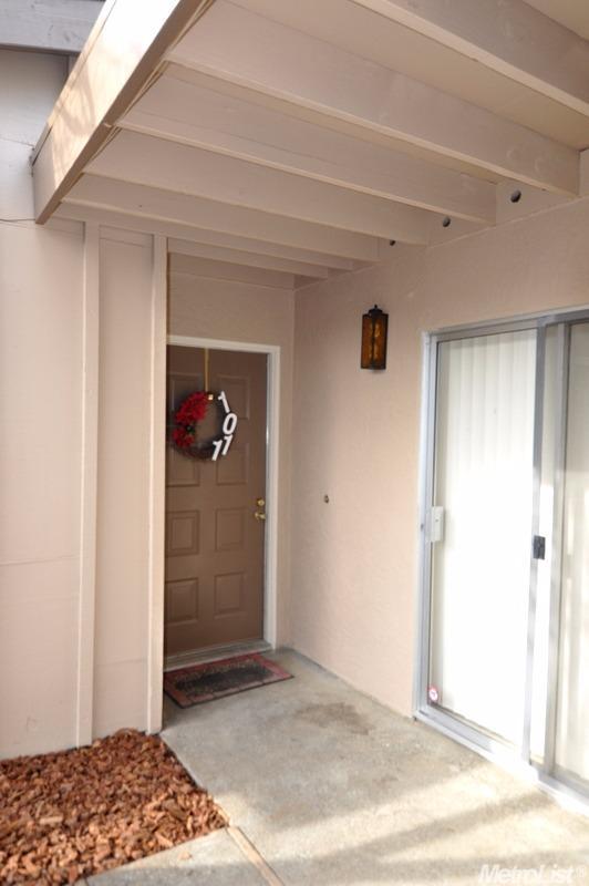 1011 Arthur St, Davis, CA 95616 photo 4