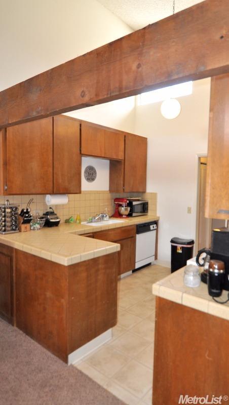 1011 Arthur St, Davis, CA 95616 photo 9