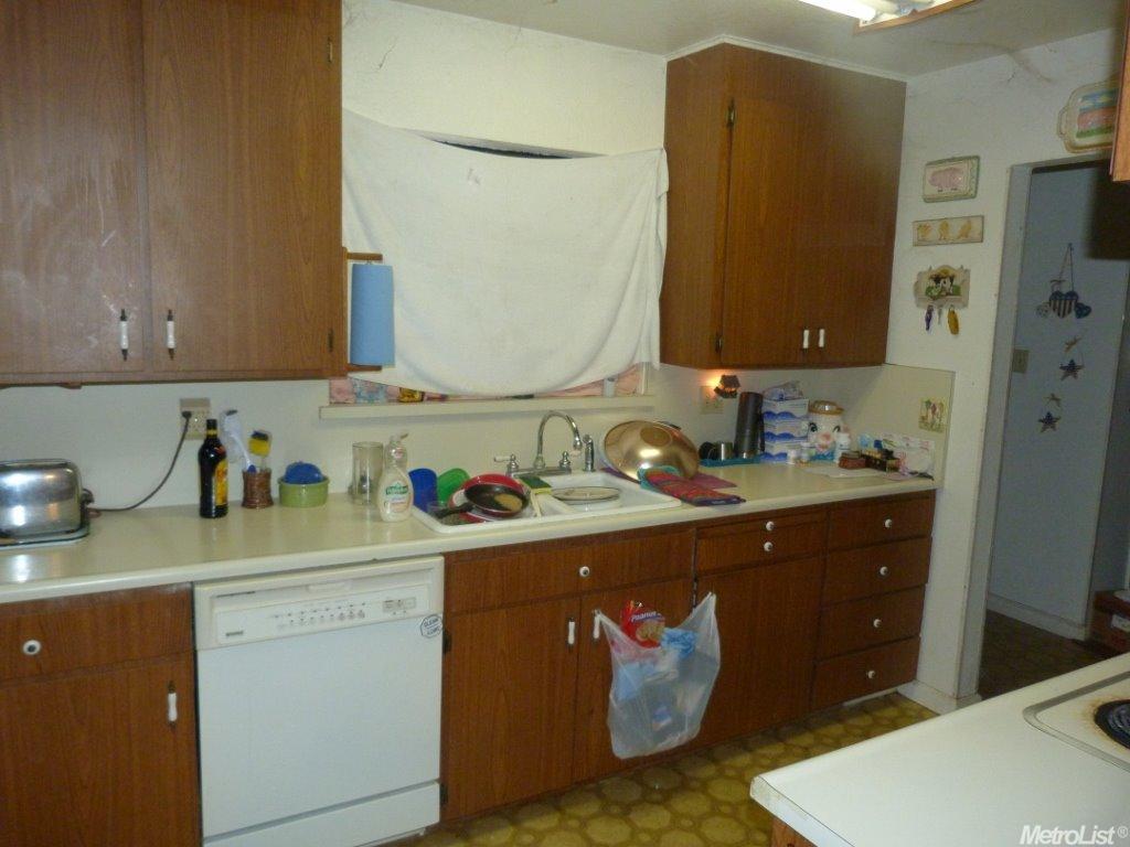 6850 Trahern Rd, Manteca, CA 95337 photo 9