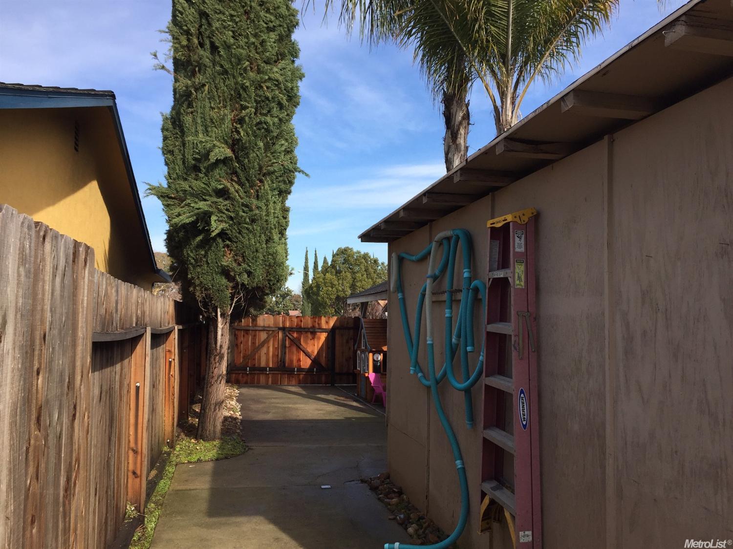 796 Brandywine St, Manteca, CA 95336 photo 4