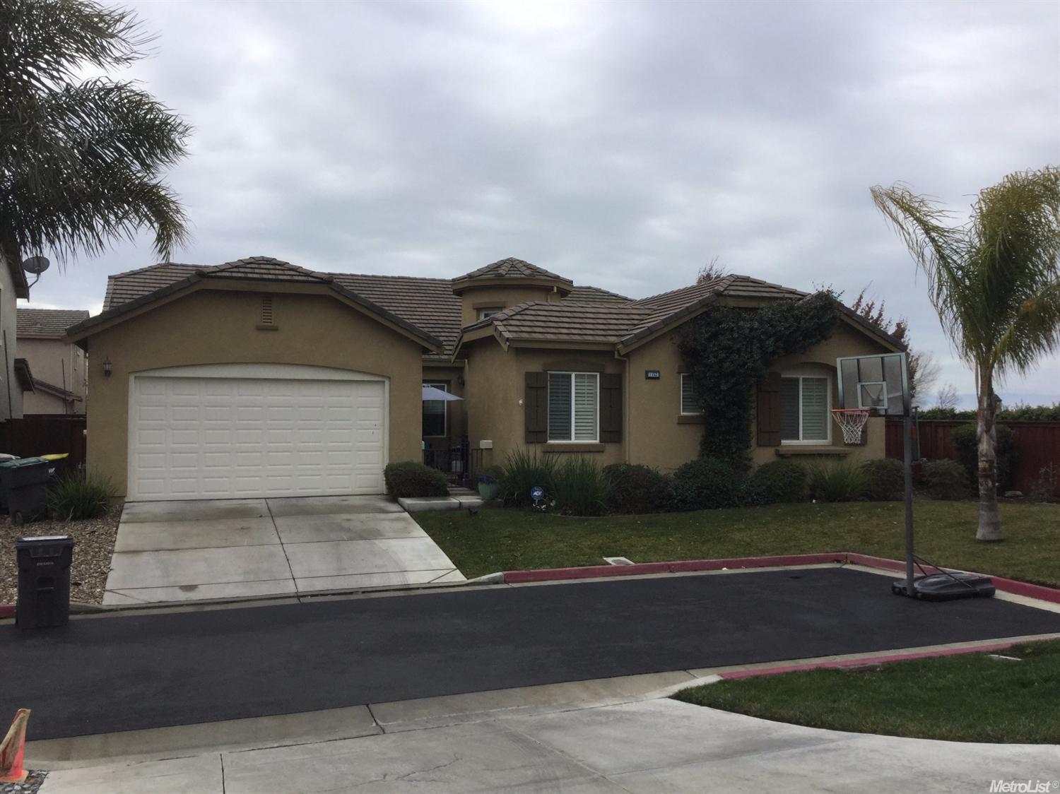 1152 Levee Ln, Lathrop, CA 95330 photo 1