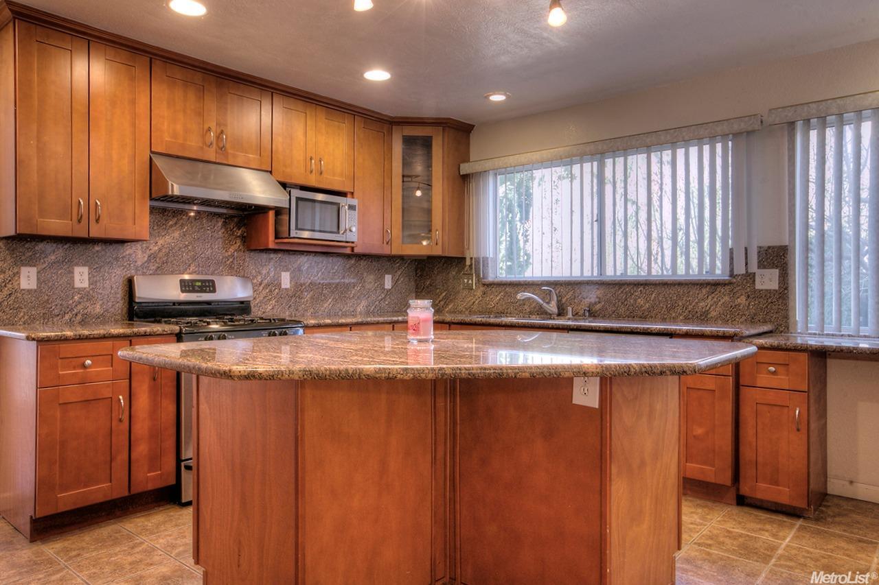 1817 Mount Hamilton Dr, Modesto, CA 95358 photo 9