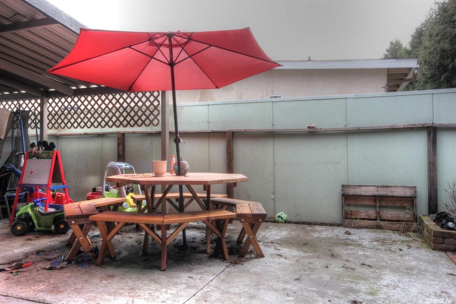 1609 Ortega Dr, Modesto, CA 95355 photo 23