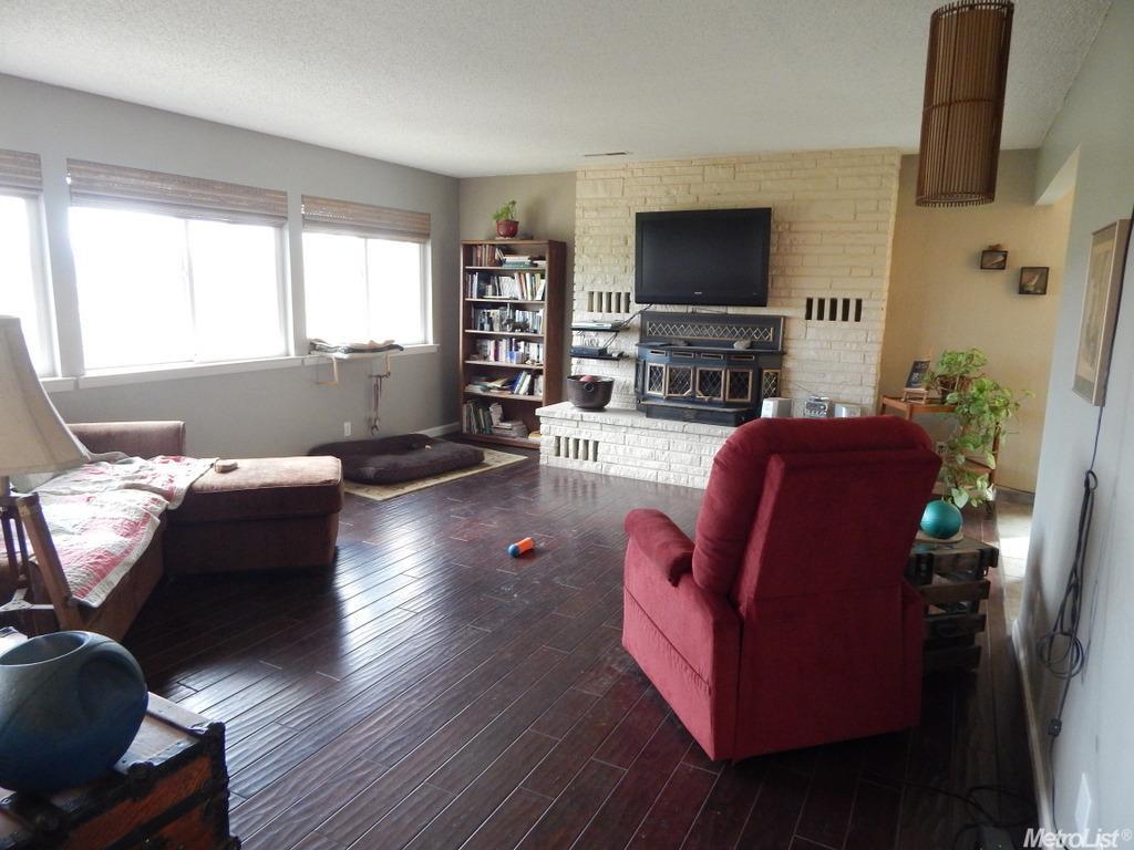 917 Vogan Toll, Jackson, CA 95642 photo 3