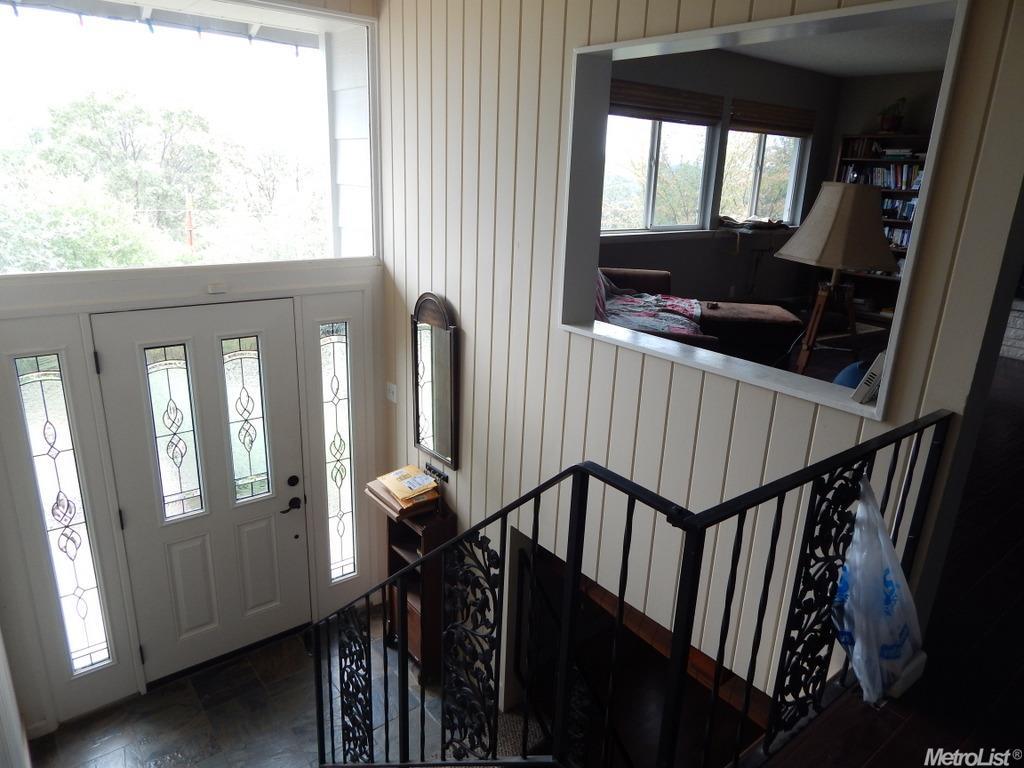 917 Vogan Toll, Jackson, CA 95642 photo 2