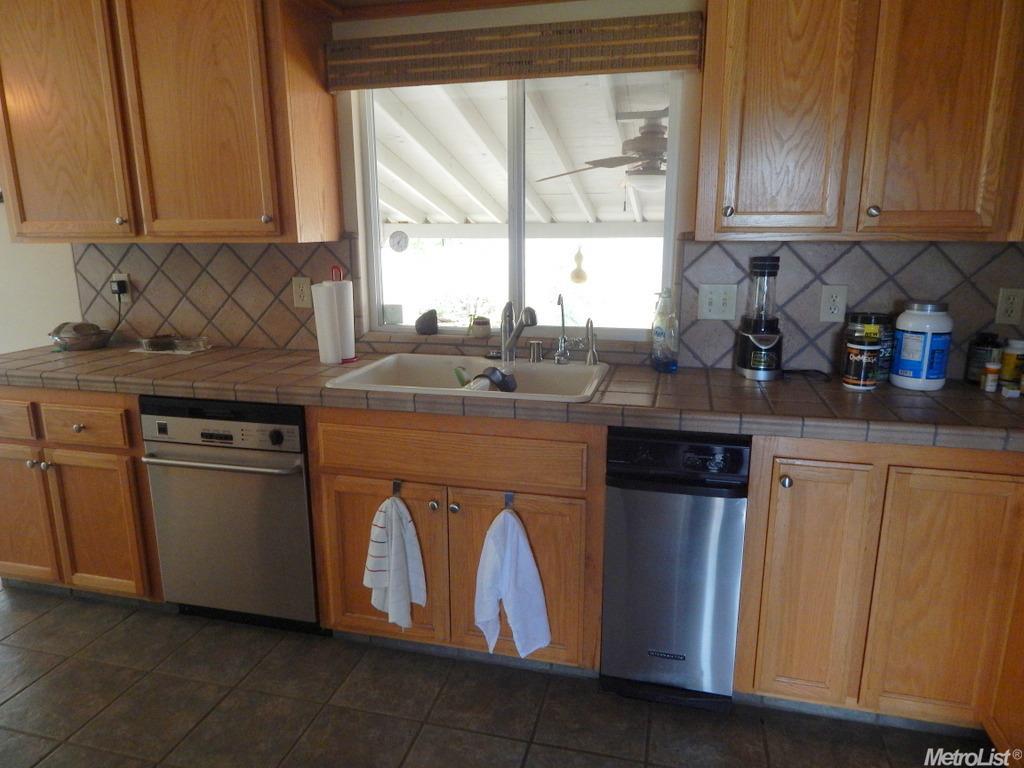 917 Vogan Toll, Jackson, CA 95642 photo 5