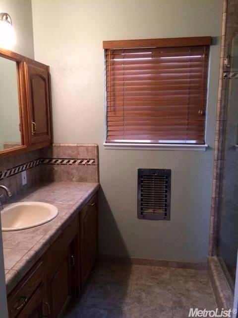 778 Bent Rd, Modesto, CA 95357 photo 8