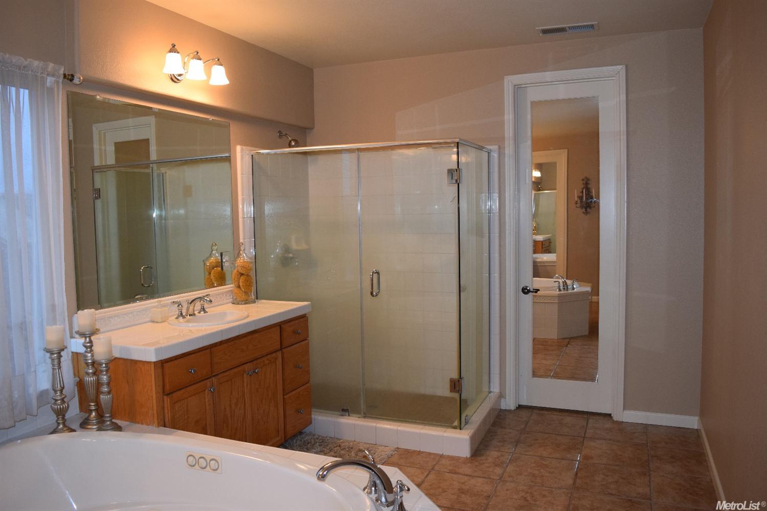 1365 Atlantic Ave, Ripon, CA 95366 photo 12