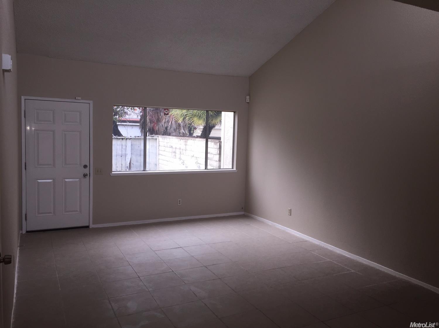 2152 Jason Way, Modesto, CA 95350 photo 3