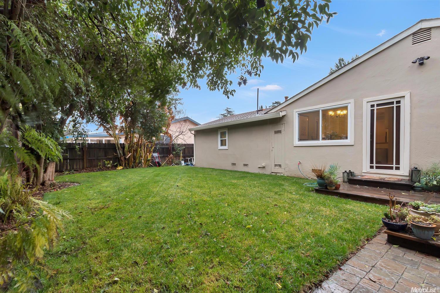 1405 Birch Ln, Davis, CA 95618 photo 18