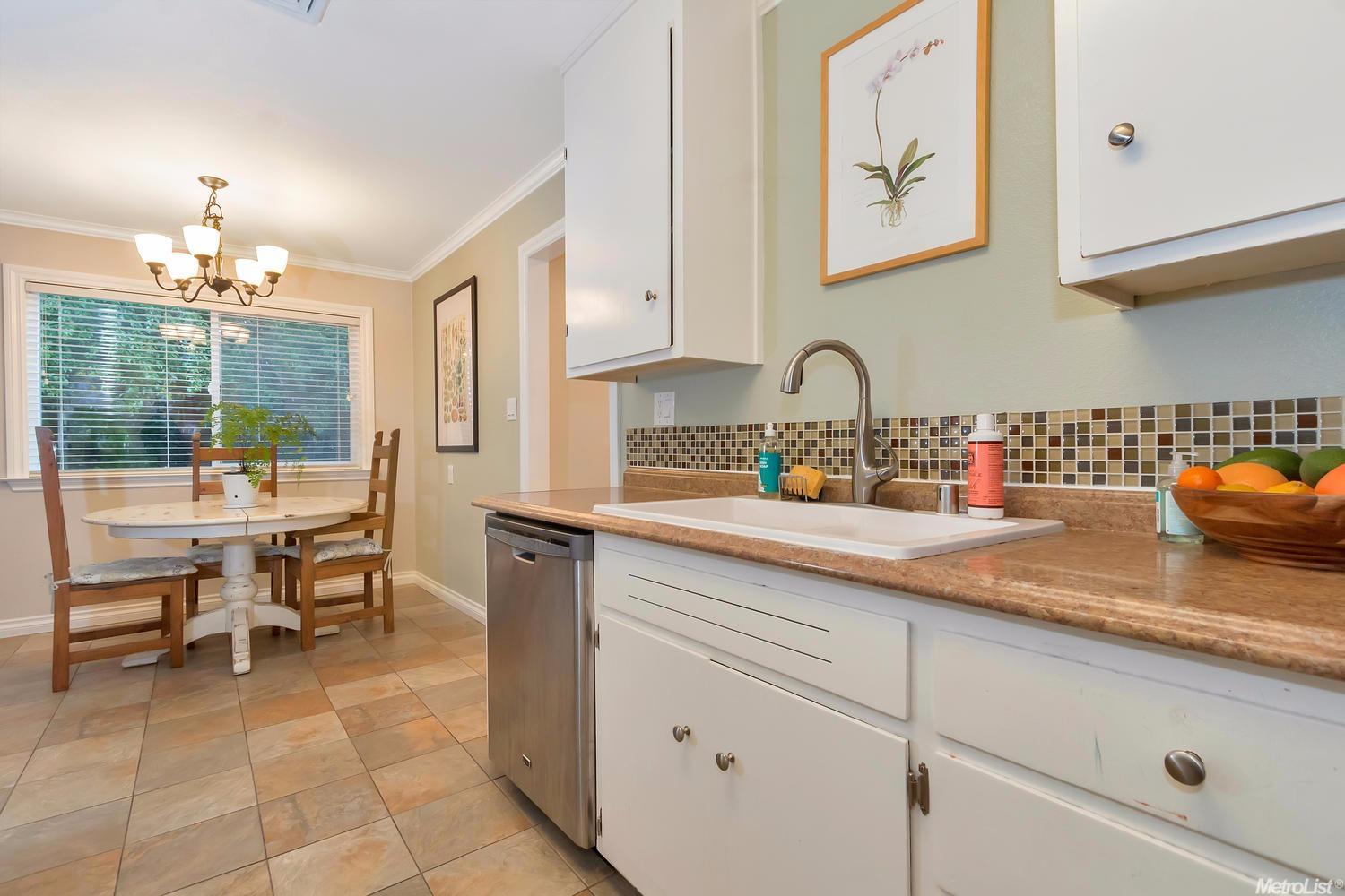 1405 Birch Ln, Davis, CA 95618 photo 8