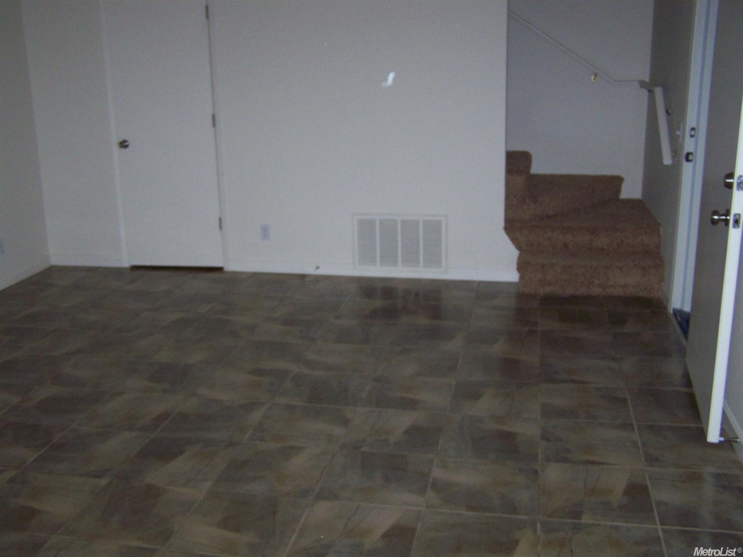 705 E St, Oakdale, CA 95361 photo 20