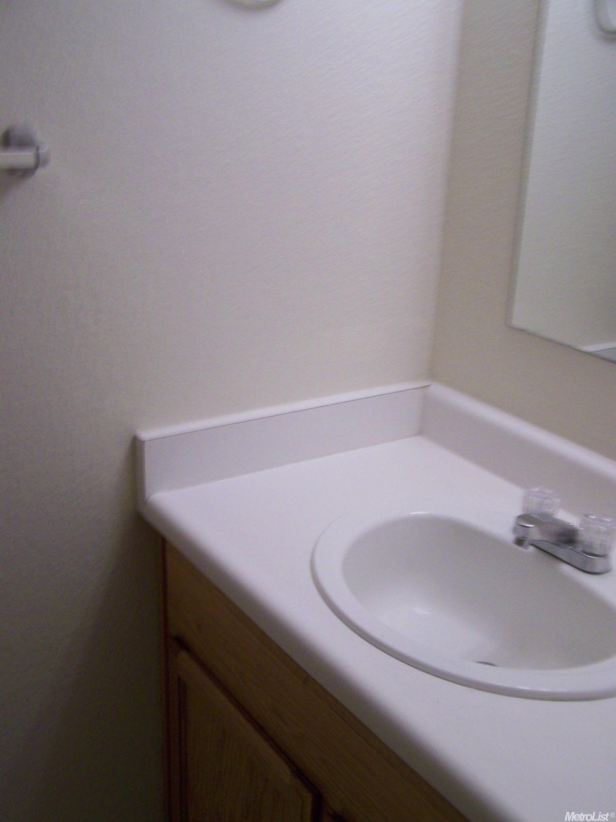 705 E St, Oakdale, CA 95361 photo 18