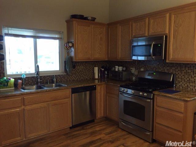 805 Taylor, Winters, CA 95694 photo 4