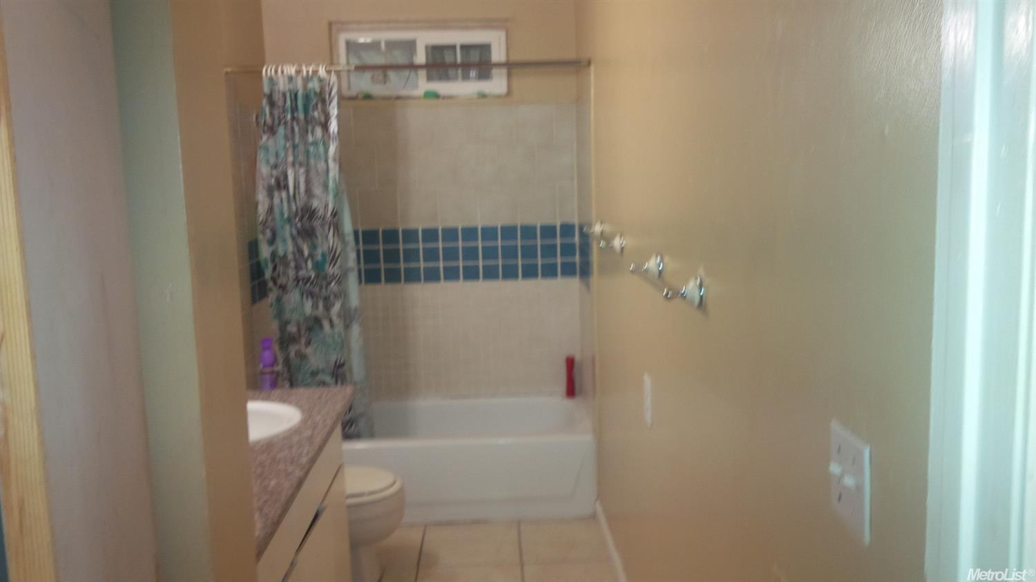 5712 9th St, Keyes, CA 95328 photo 4
