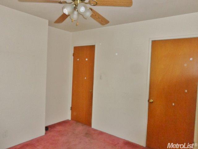 1410 Schulenberg Ave, Modesto, CA 95350 photo 12