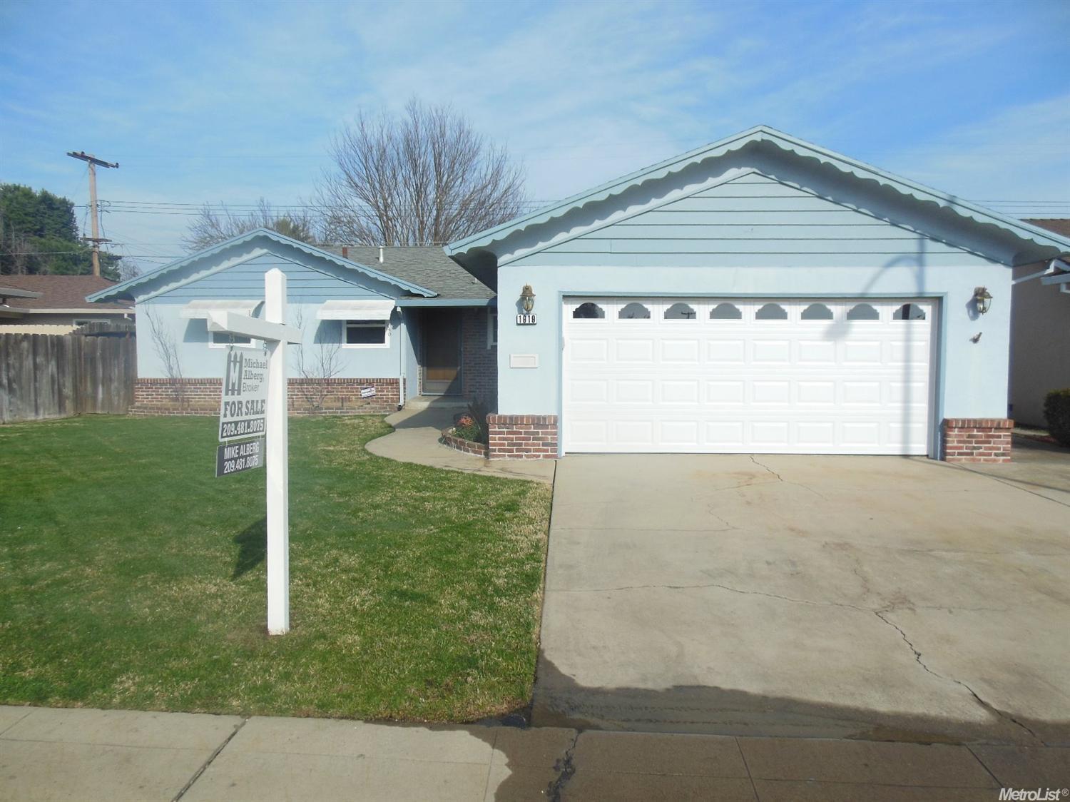 1919 W Lodi Ave, Lodi, CA 95242 photo 1