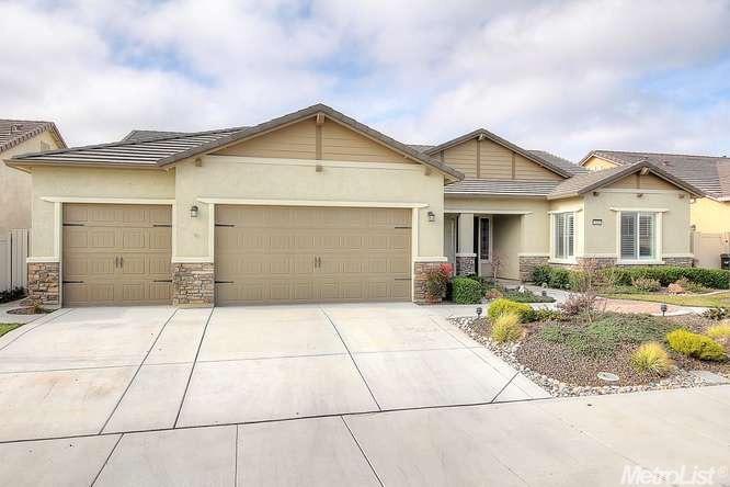 2681 Bellchase Dr, Manteca, CA 95336 photo 1