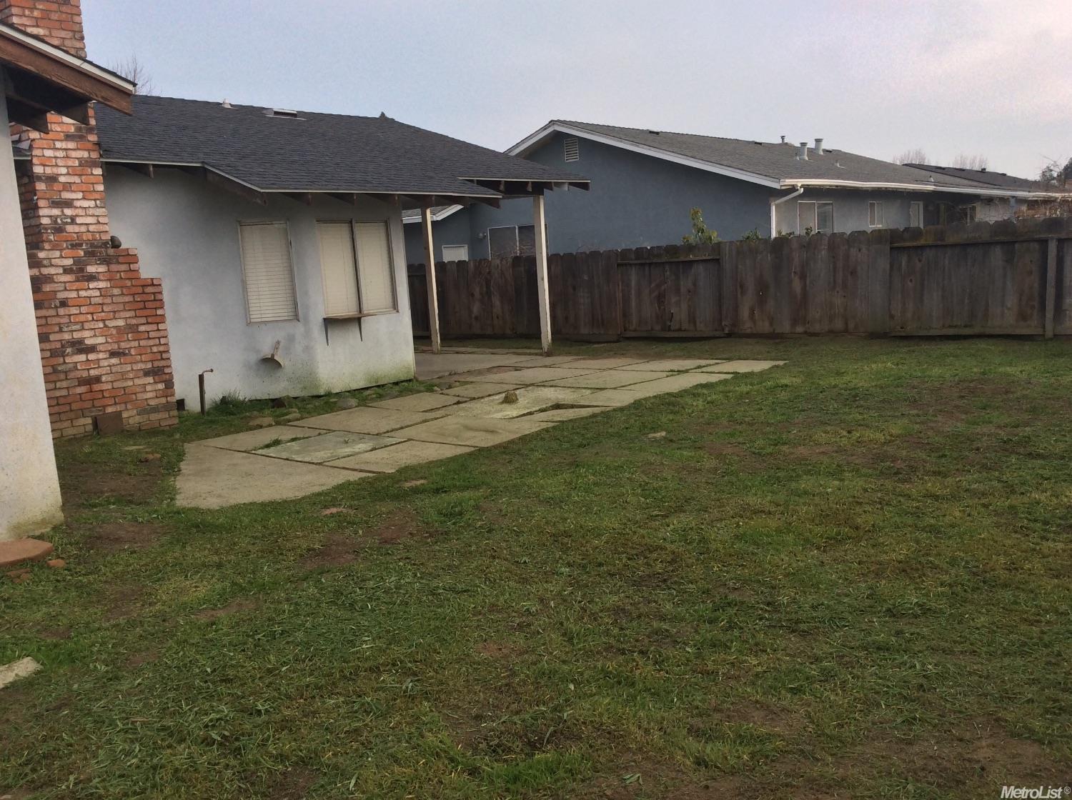 2417 Murray, Turlock, CA 95382 photo 22