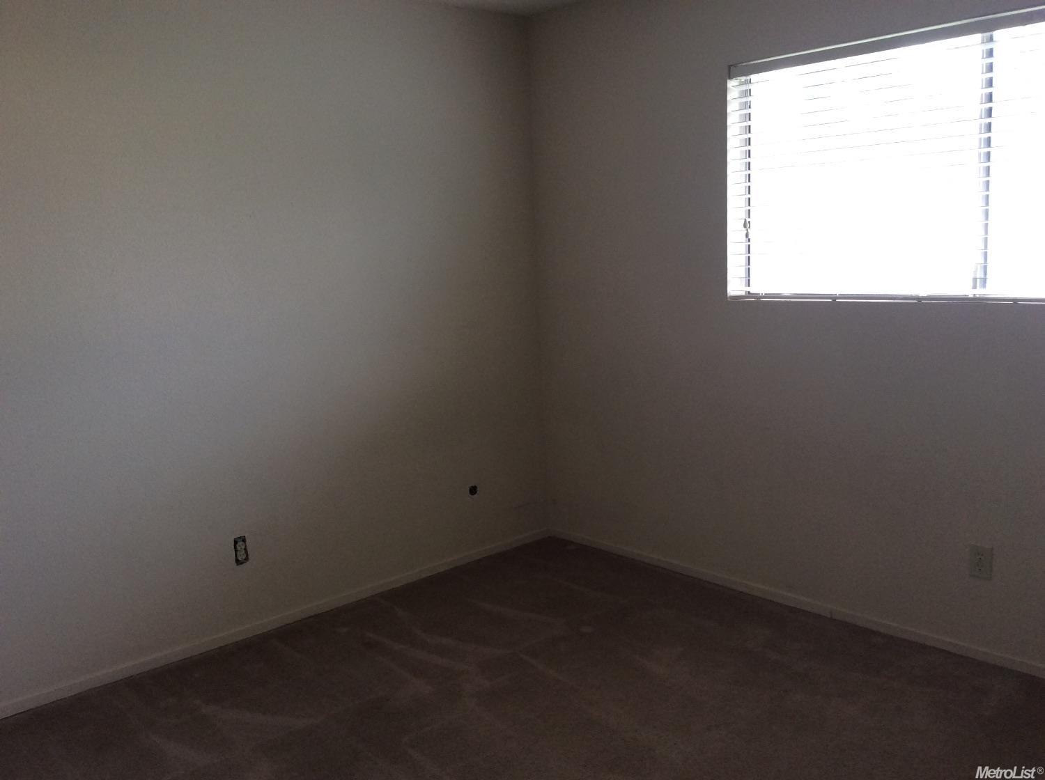 2417 Murray, Turlock, CA 95382 photo 13