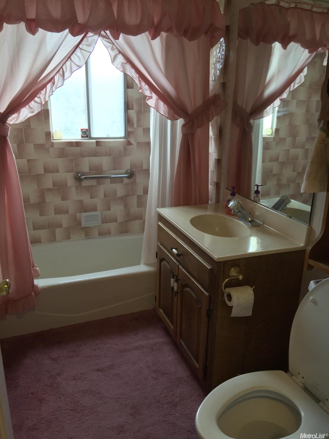 427 W Whittier Ave, Tracy, CA 95376 photo 8