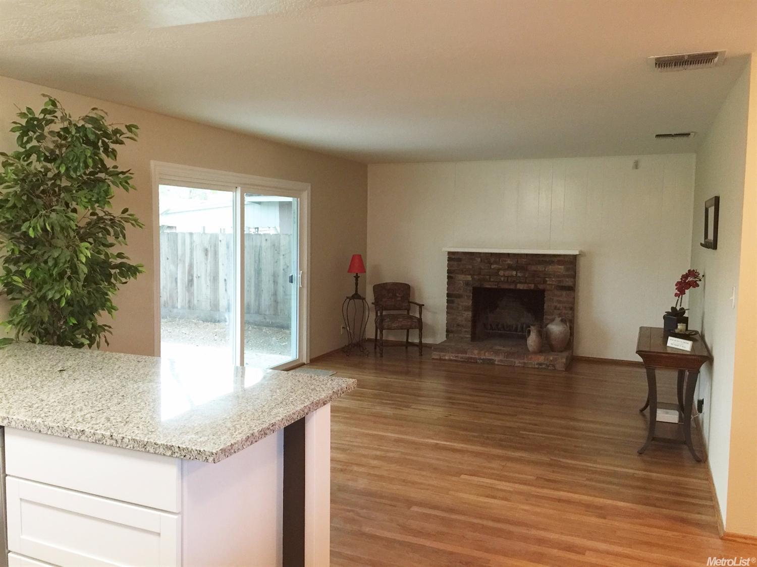 1706 Locke Rd, Modesto, CA 95355 photo 5
