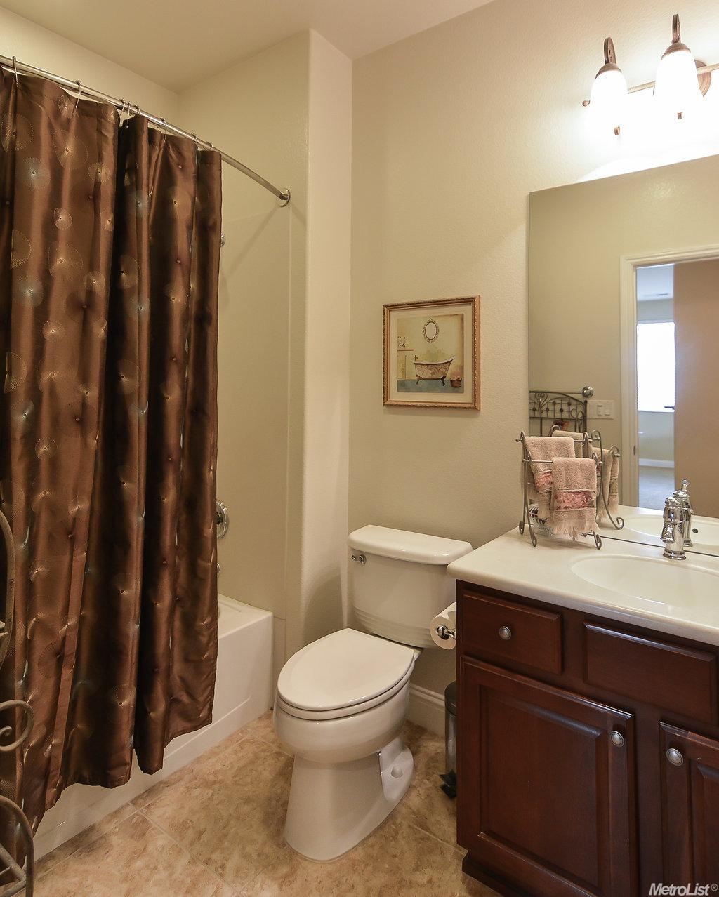 2244 Bellchase Dr, Manteca, CA 95336 photo 16
