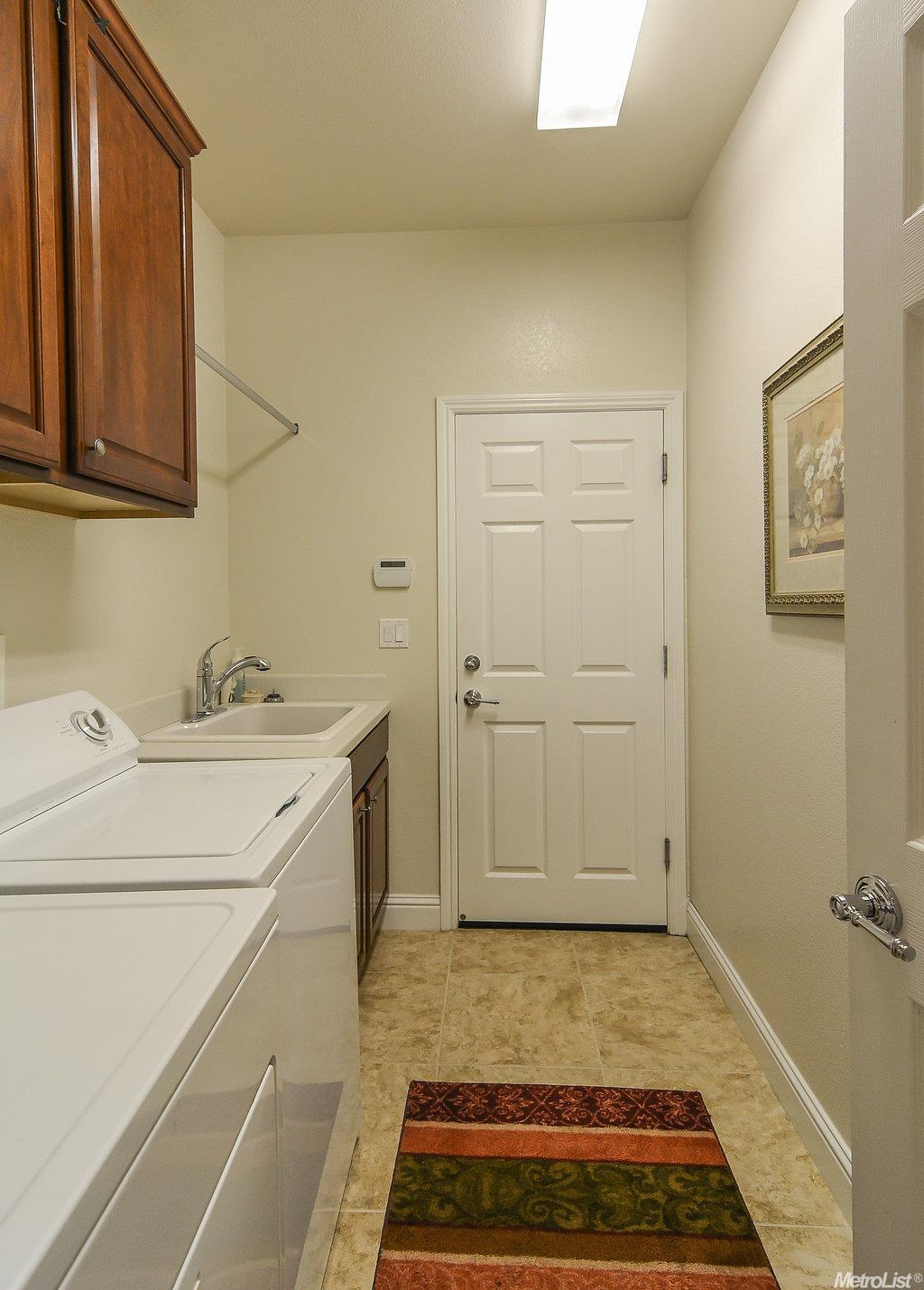2244 Bellchase Dr, Manteca, CA 95336 photo 9